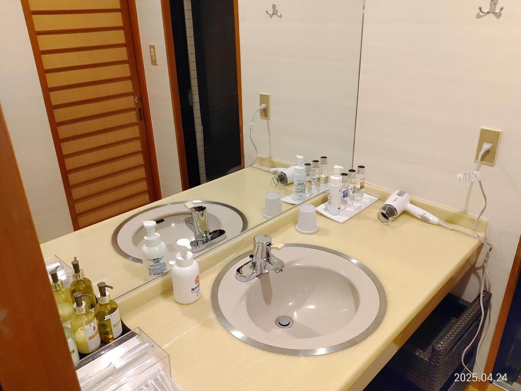 Yamanaka Onsen Hanatsubaki Kaga  Extérieur photo